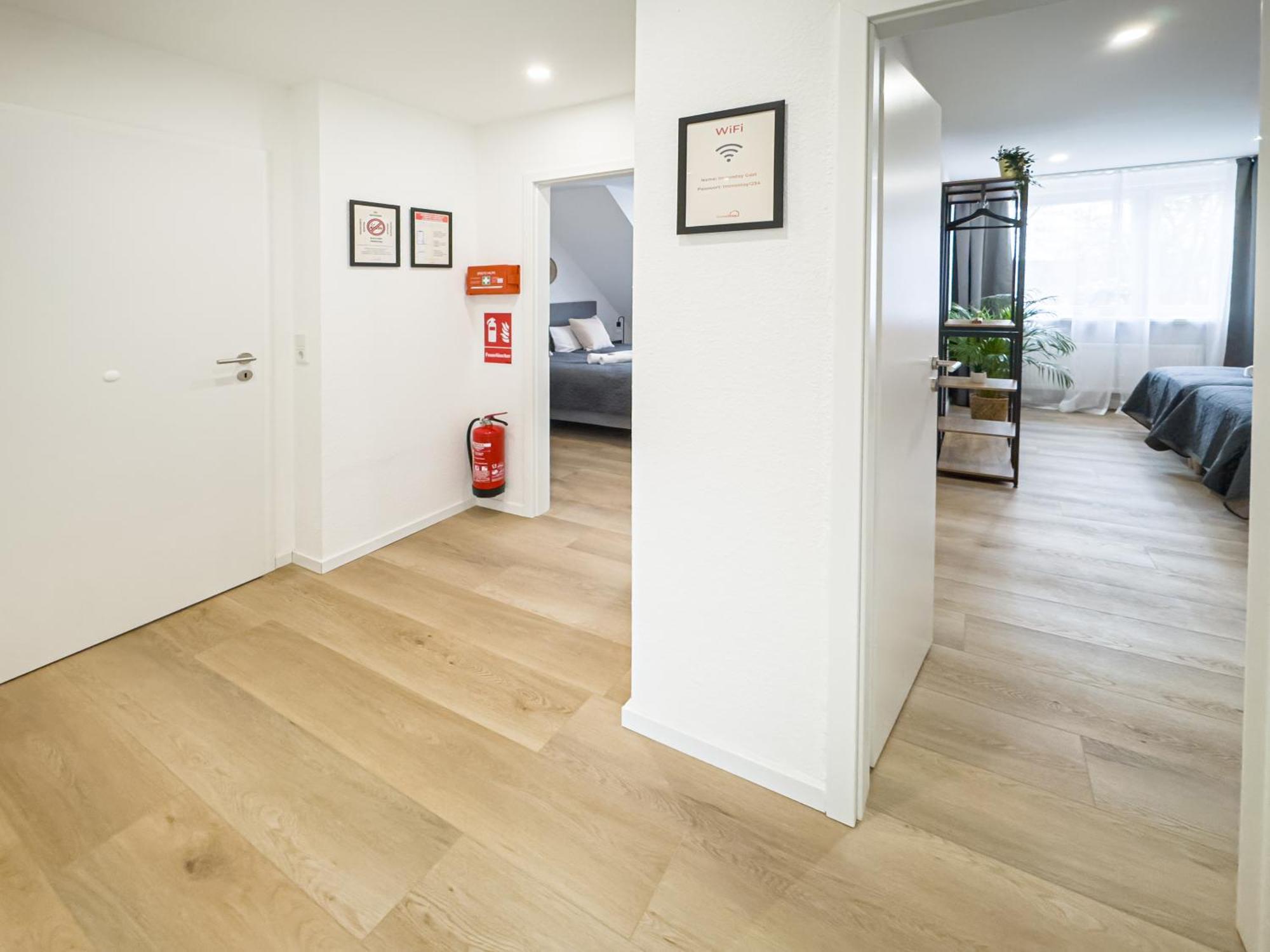 Immostay L# Ferienhaus- Balkon, Parking & Wifi Apartment *