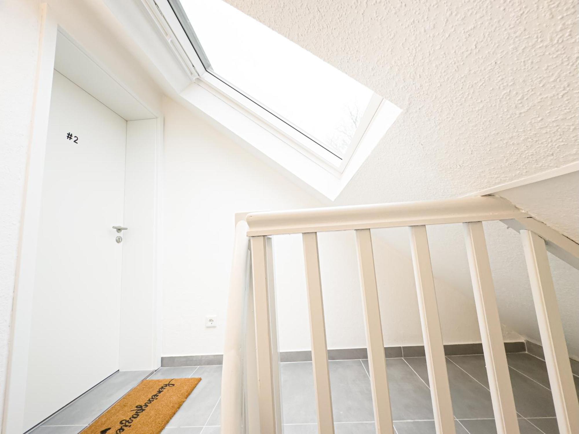 Immostay L# Ferienhaus- Balkon, Parking & Wifi Apartment