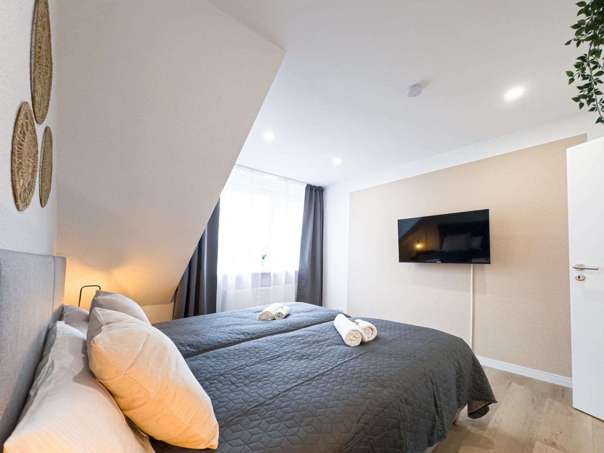 Immostay L# Ferienhaus- Balkon, Parking & Wifi Apartment BRE