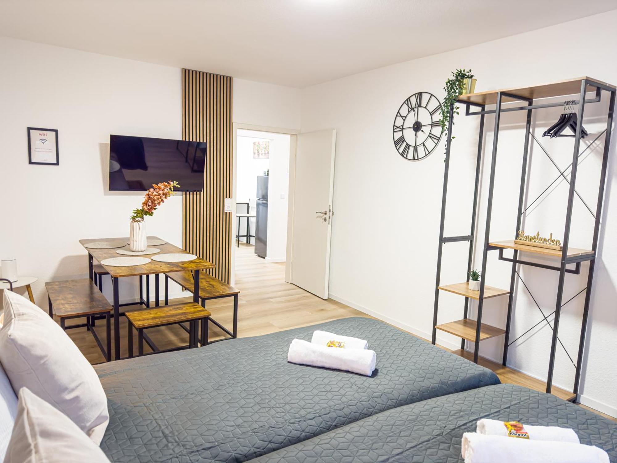 Immostay L# Ferienhaus- Balkon, Parking & Wifi BRE