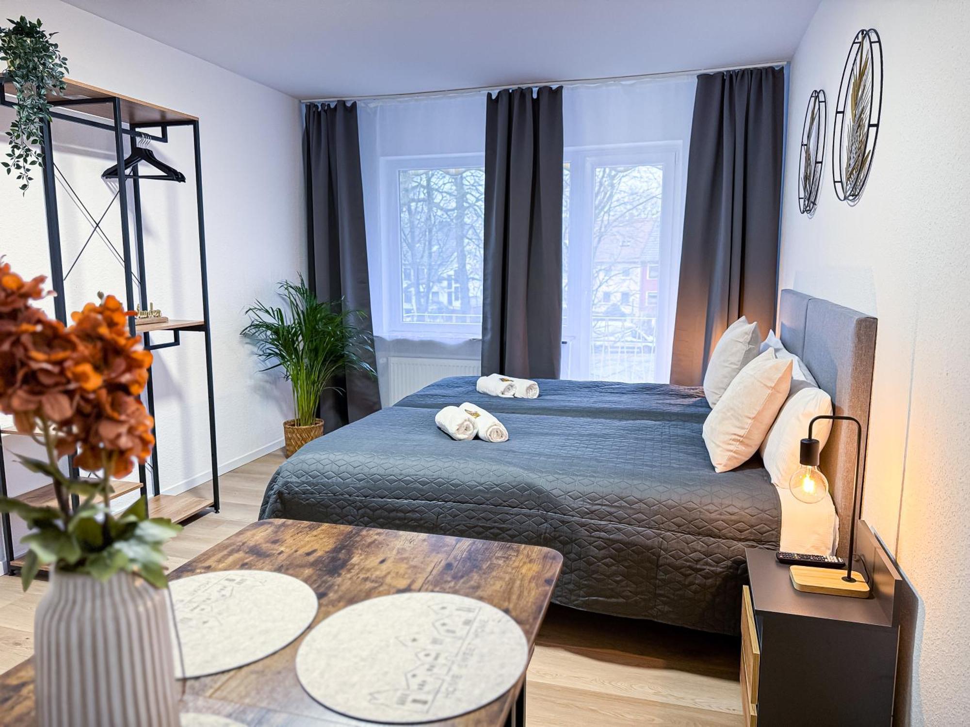 Immostay L# Ferienhaus- Balkon, Parking & Wifi Apartment BRE