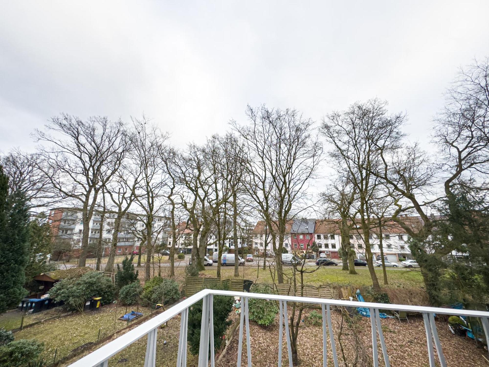 Apartment Immostay L# Ferienhaus- Balkon, Parking & Wifi