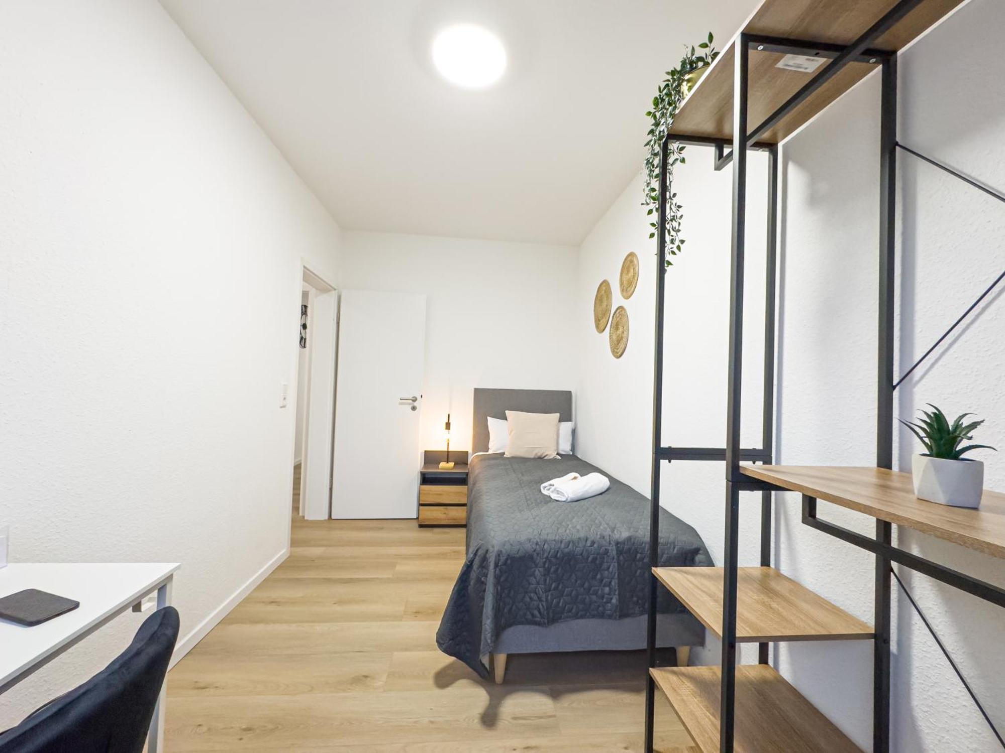 Immostay L# Ferienhaus- Balkon, Parking & Wifi *