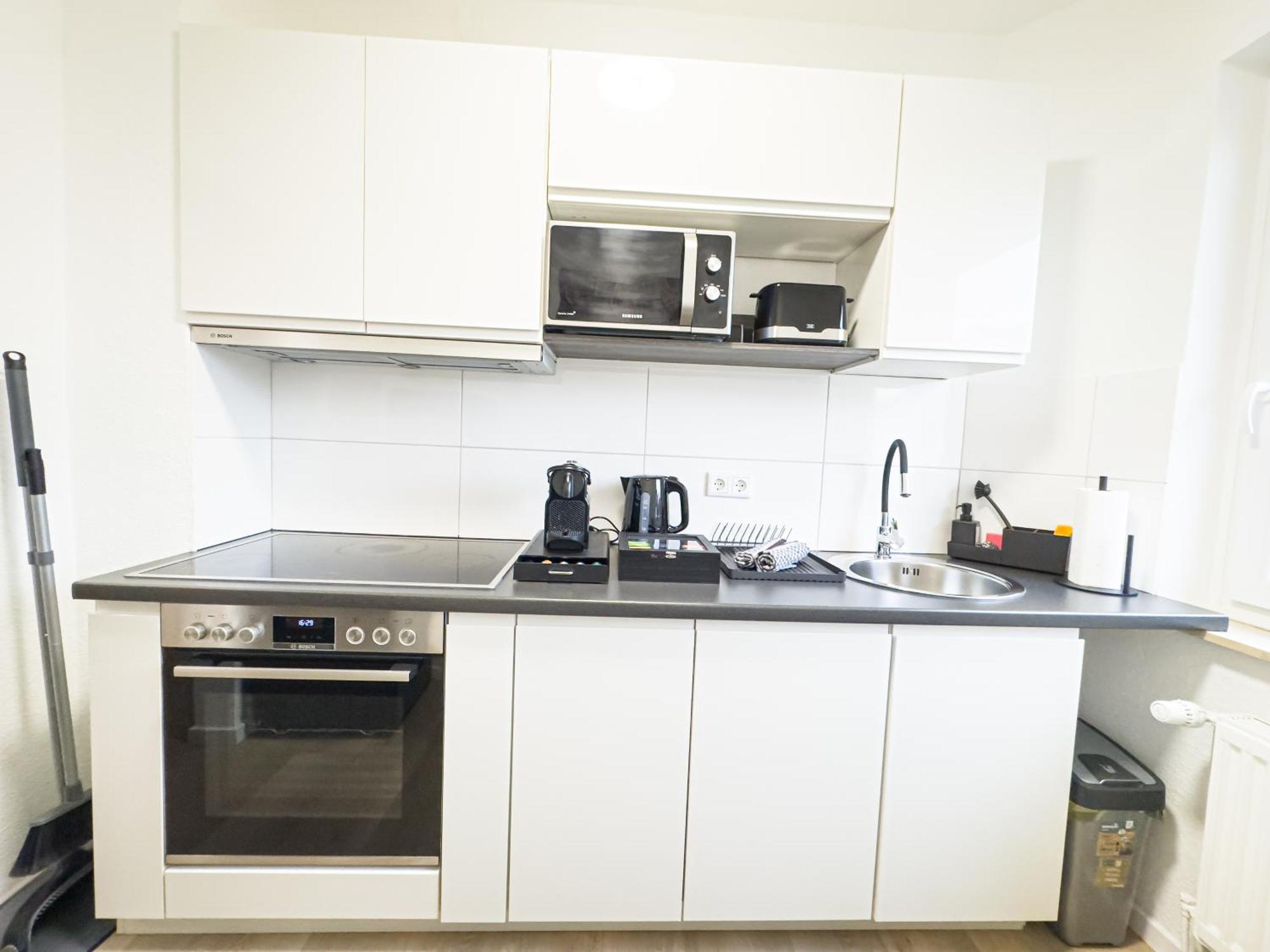 Immostay L# Ferienhaus- Balkon, Parking & Wifi