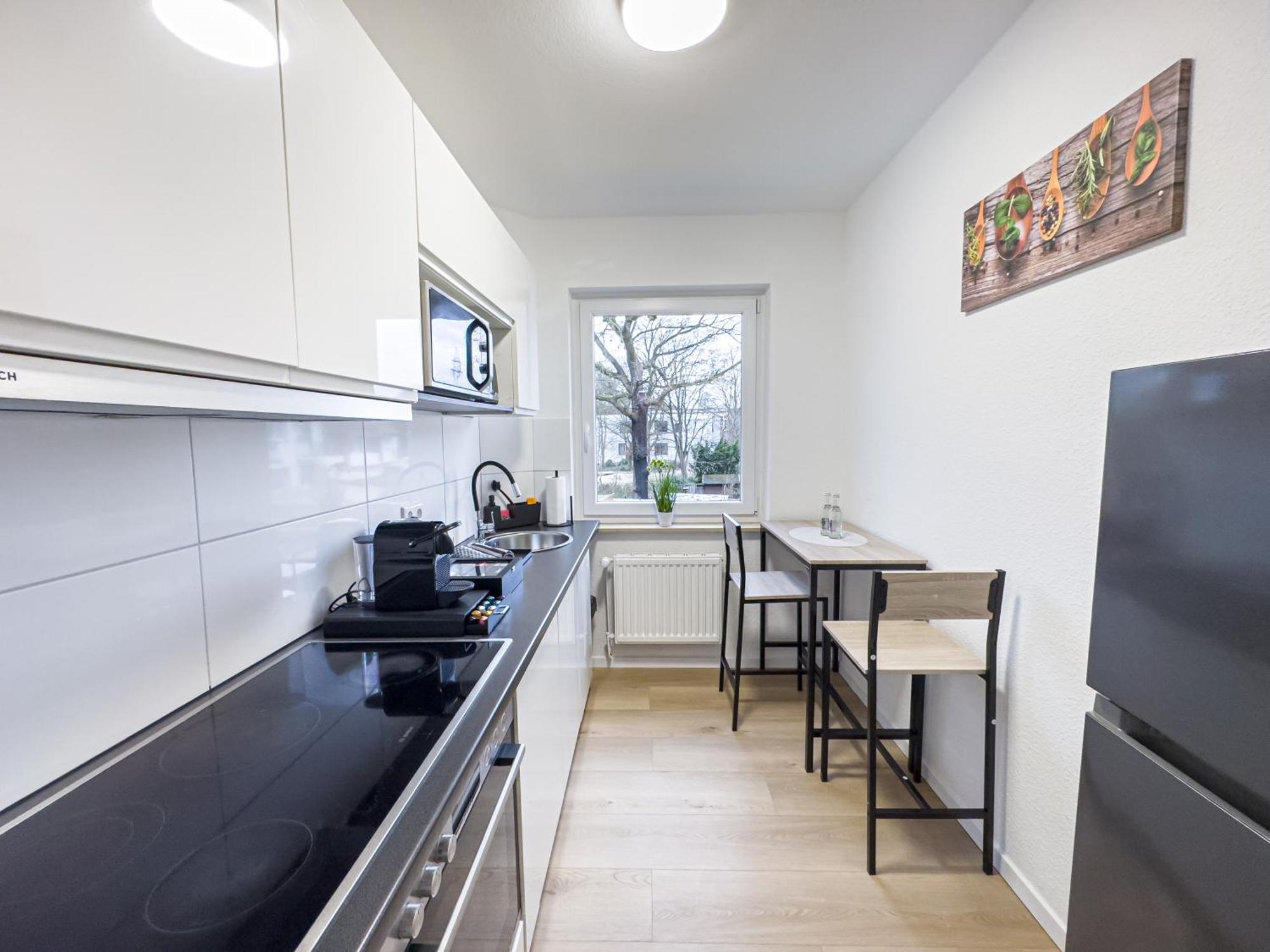 Immostay L# Ferienhaus- Balkon, Parking & Wifi *